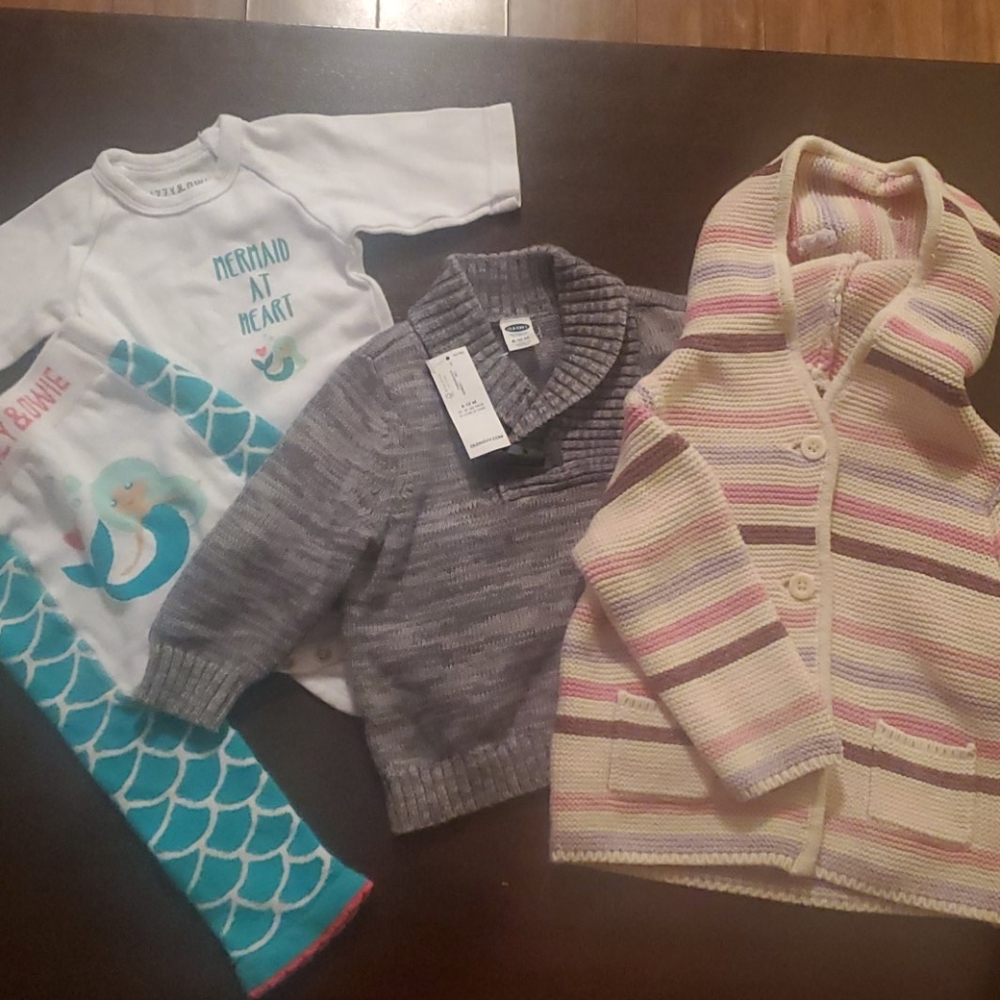 Bundle of (2) Sweaters & (1) 2 piece outfit 6-12 M